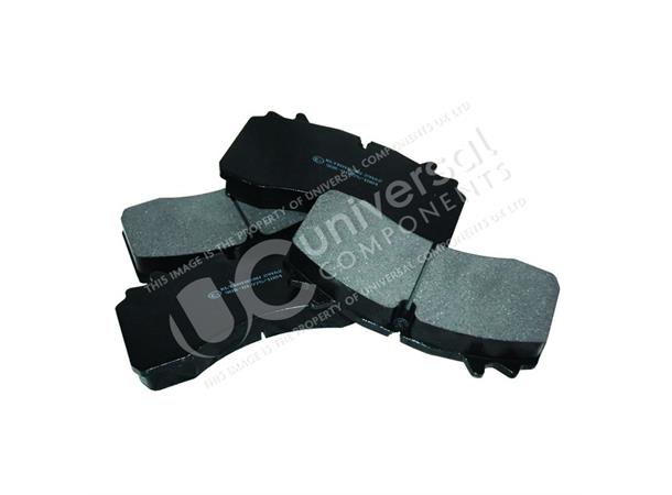 REG90 BRAKE PADS SET WVA29162 Universal Components 