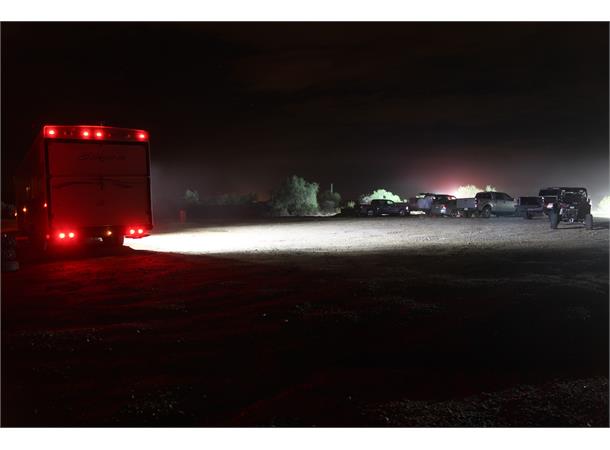 Rigid vinklet flombelysning 