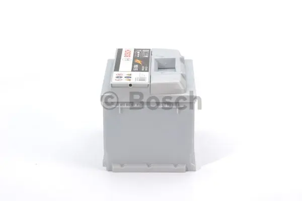 Startbatteri 61Ah 600A Bosch 