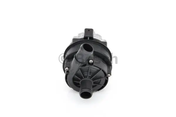 *coolant pump + isolator Bosch 