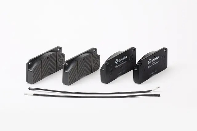 Bremseklosser NISSAN/VOLVO BREMBO 