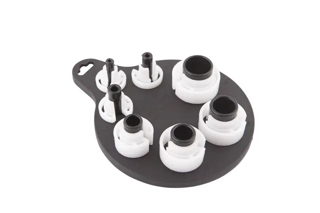 AIR CONDITIONING/FUEL DISCONNECTION KIT Clas 