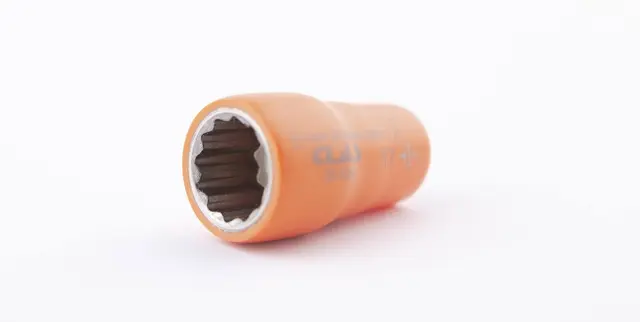 3/8" DOUBLE HEX INSULATED SOCKET 17mm Clas 