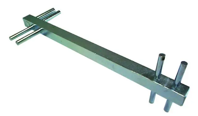 UNIVERSAL BELT WRENCH Clas 