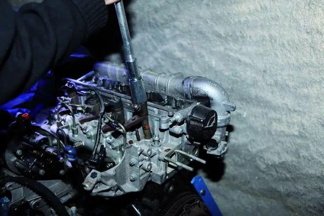 INERTIAL INJECTOR EXTRACTOR BOSCH/DELPHI Clas 