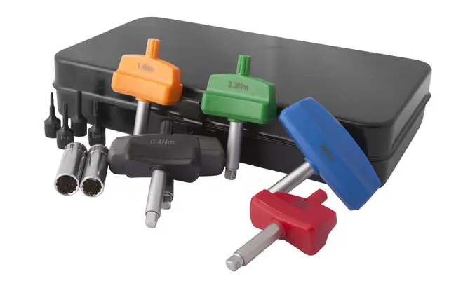 TPMS TOOL SET WITH 5 TORQUE REDUCER SCRE Clas 