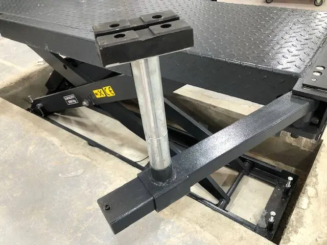 BODY REPAIR LIFT TABLE MONO CYLINDER WIT Clas 