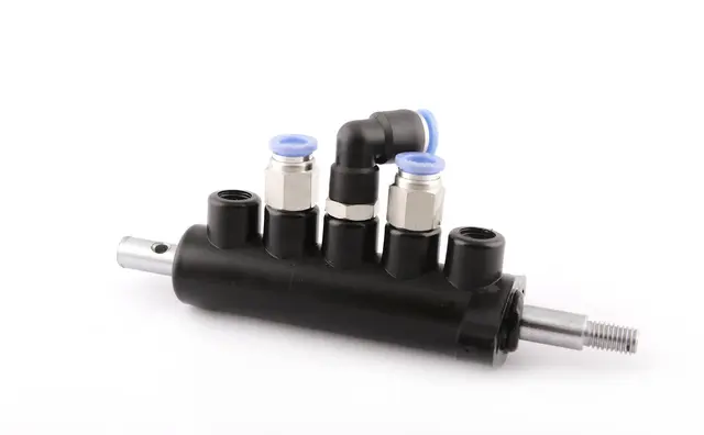 TILT CYLINDER PEDAL CONTROL VALVE ASSEMB Clas 
