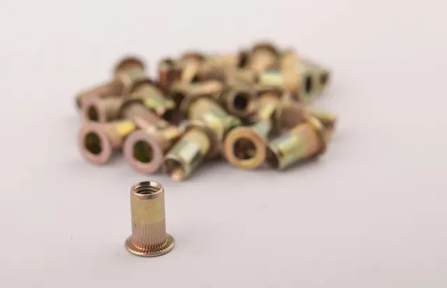 THREADED RIVET M5x13mm (25 PCS) Clas 