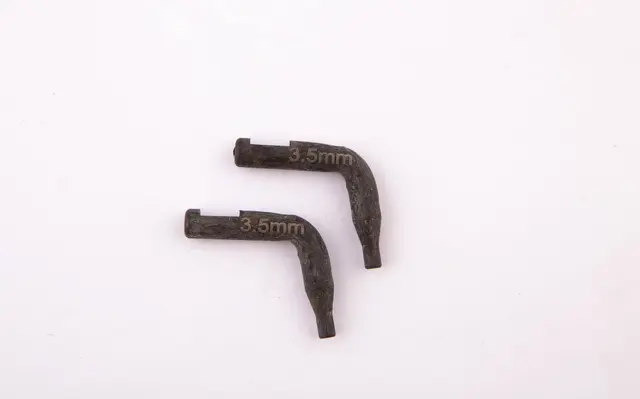 PAIR OF 90° ANGLED END-FITTING CIRCLIP P Clas 