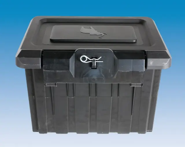 tool box 655 X 526 X 445 