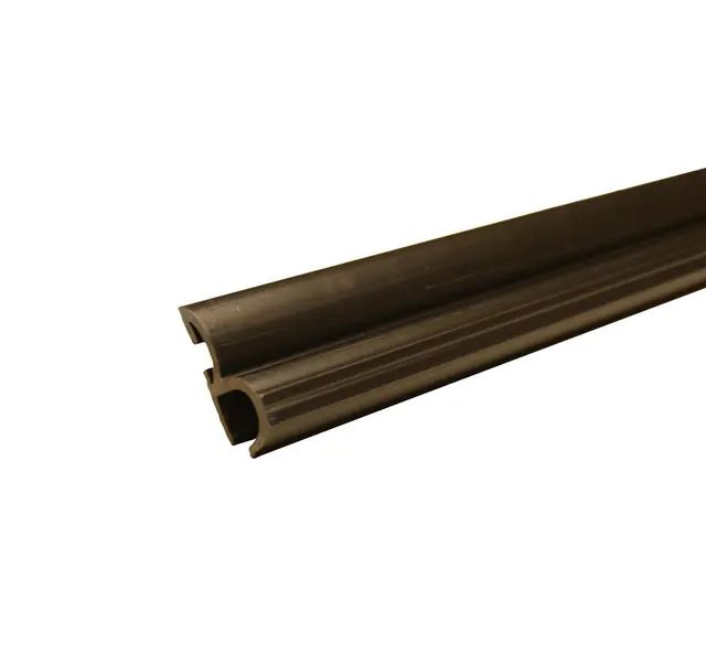 Plastskinne for skvettlapp 600 mm 