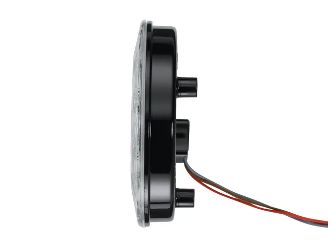 LED Bak/bremselykt 24V Hella 