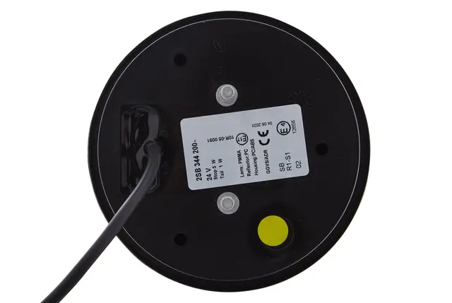 LED Bak-/bremselykt rødt glass 24 led Hella 