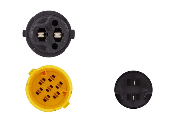 LED multifunksjonbaklykt 24V ADR venstre Hella 
