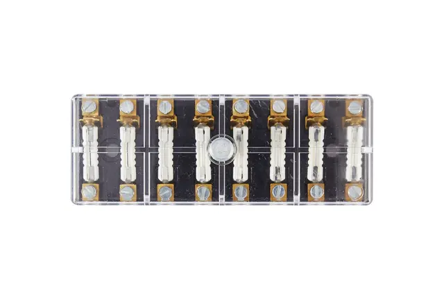 FUSE BOX 8POL                        8JD Hella 