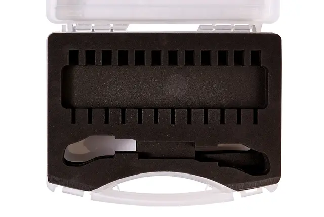 EMTY CASE TOOL HEAVY DUTY            8PE Hella 