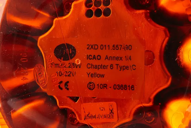 BEACON LAMP MD12/24V AMBER PIPE SOC  2XD Hella 