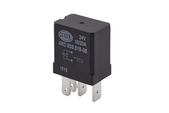 CHANGE OVER RELAY 24V                4RD Hella 