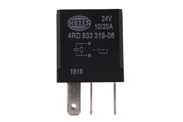 CHANGE OVER RELAY 24V                4RD Hella 