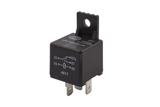 CHANGE OVER RELAY 24V                4RD Hella 