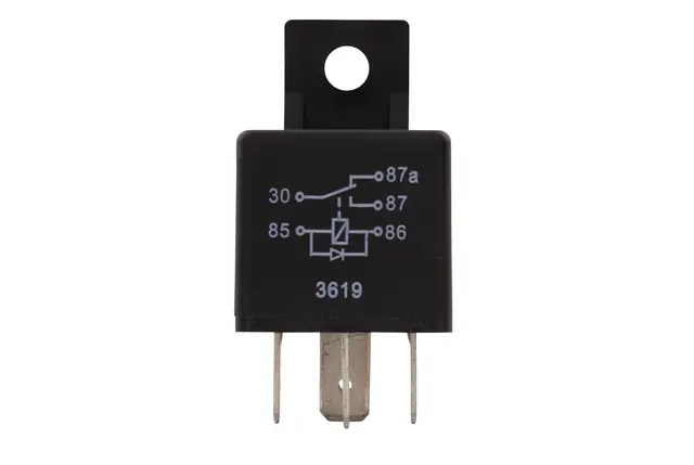 CHANGE OVER RELAY 24V                4RD Hella 