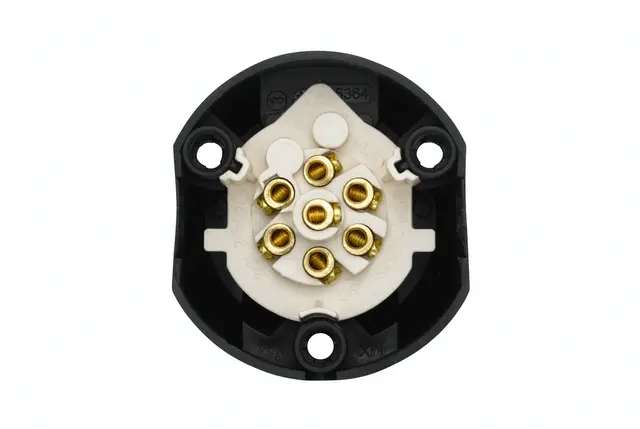 Hengerkontakt bil 7 pol Hvitt lokk Hella 