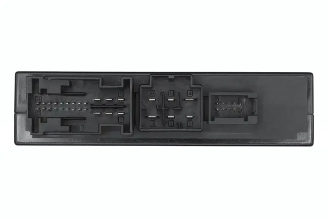 TRAILER TOW MODULE 2                 5DS Hella 
