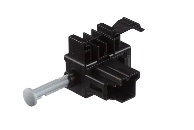 CLUTCH PEDAL SWITCH                  6DD Hella 