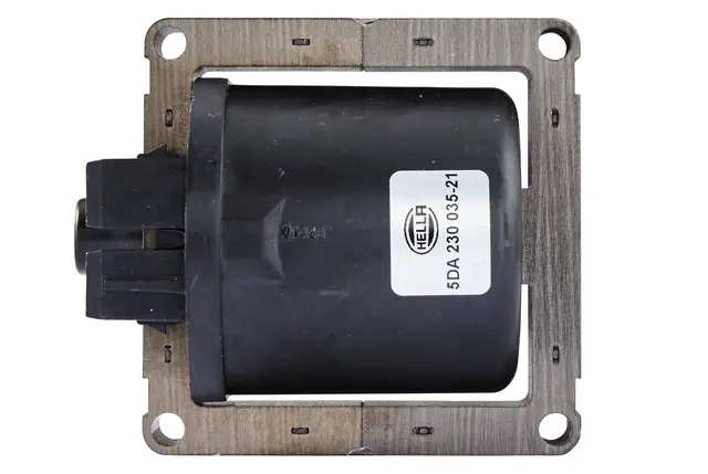 IGNITION COIL                        5DA Hella 