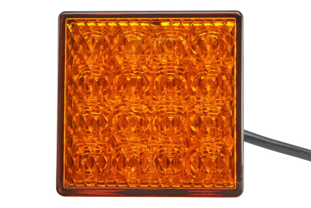 LED baklamper firkantet Hella 
