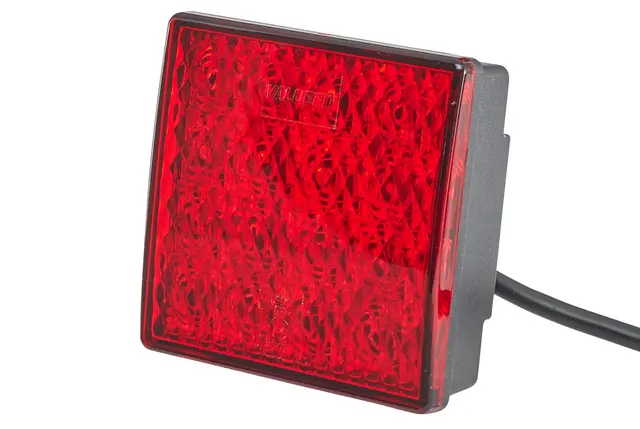 LED baklamper firkantet Hella 