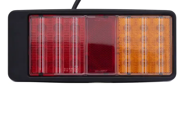 LED multifunksjons baklampe Hella 