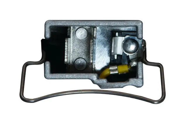 ALTERNATOR                           8EL Hella 