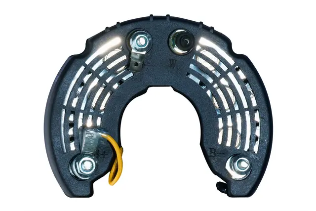 ALTERNATOR                           8EL Hella 