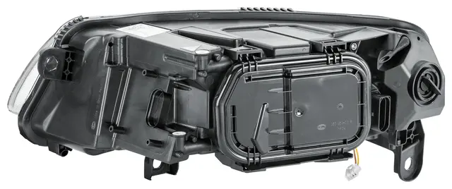 Lysk. Bi-Xenon Audi A6 Hø Hella 