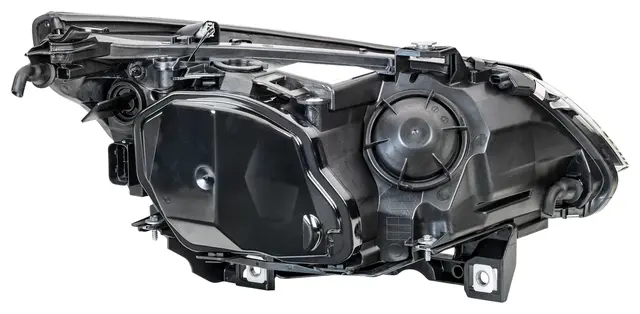 Lysk. Bi-Xenon BMW E60 Ve Hella 