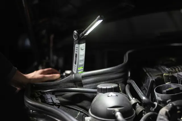 POCKET LIGHT USP300                  2XM Hella 