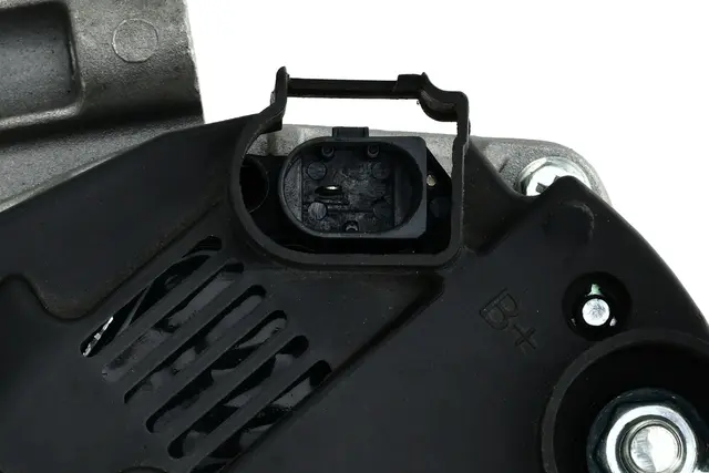 ALTERNATOR                           8EL Hella 