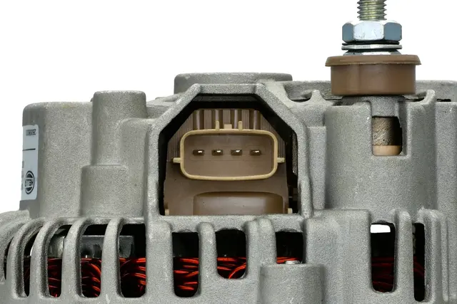 ALTERNATOR                           8EL Hella 