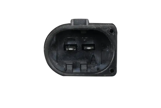 ALTERNATOR                           8EL Hella 