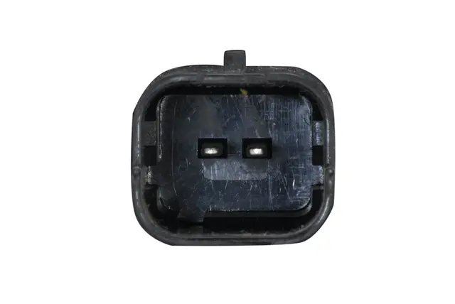 ALTERNATOR                           8EL Hella 