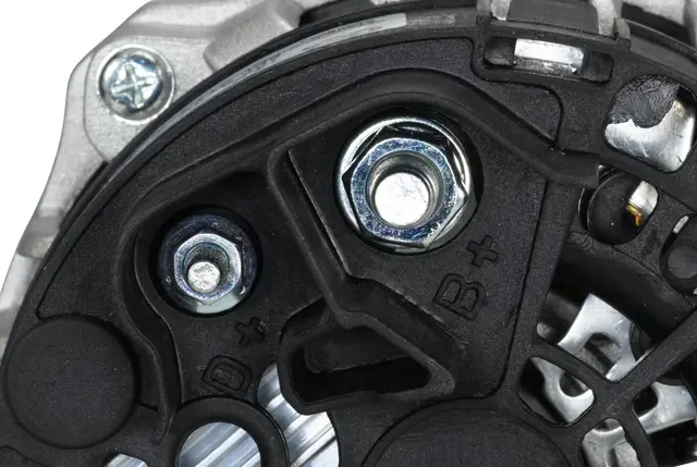 ALTERNATOR                           8EL Hella 