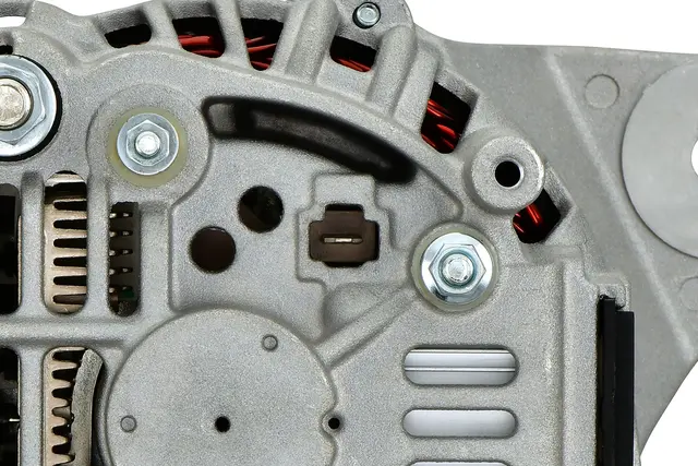 ALTERNATOR                           8EL Hella 