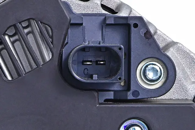 ALTERNATOR                           8EL Hella 
