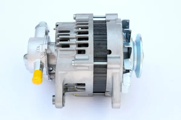 ALTERNATOR 12V 70A                   8EL Hella 
