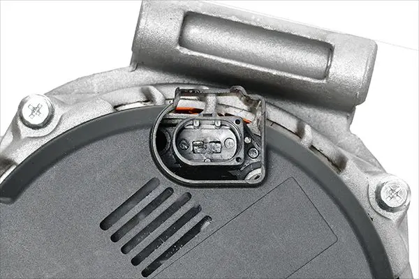 ALTERNATOR                           8EL Hella 
