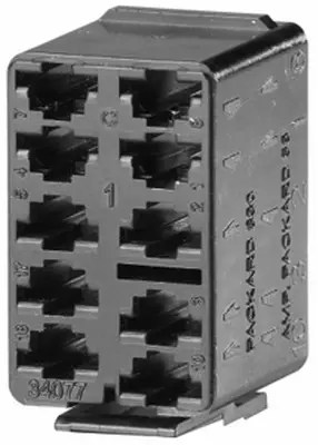 PLUG IN FEMALE HOUSING TYP II        8JD Hella 