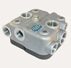 Cylinder Head Knorr-Bremse 