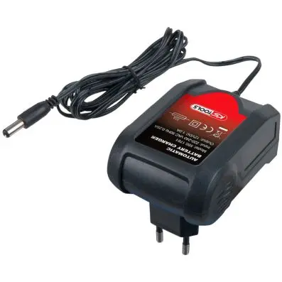 Spare power plug for charging station 